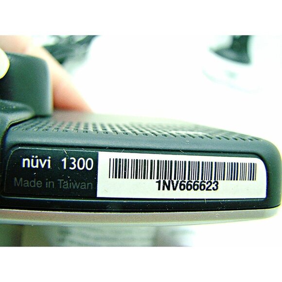 Garmin NUVI 1300 GPS Navigator Cords Micro SD SanDisk Adapter Manuals Included - Picture 9 of 12